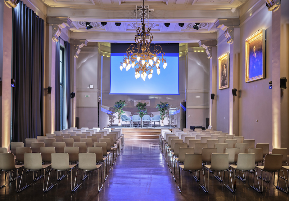 SALON LUMIÈRE 140 pax