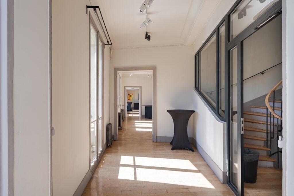 TROIS SALONS 120 pax